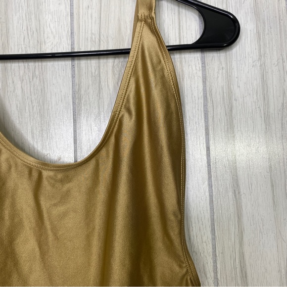 NWT Good American High Cut Deep Back One Piece Bodysuit in Gold Bronze size 4 XL - Picture 8 of 13
